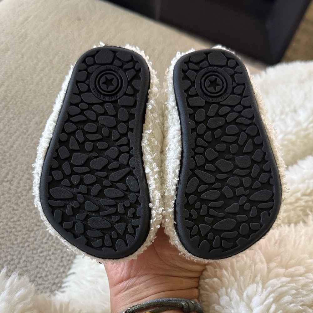 Baby Slippers with Smiley Face - Picture 2 of 2